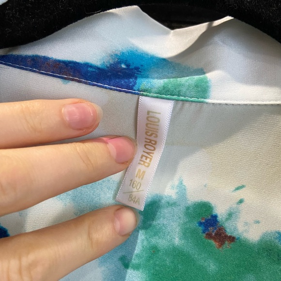 Two piece, satin, multi coloured outfit, with black piping. - Picture 11 of 11